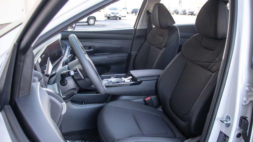 new 2026 Hyundai TUCSON Hybrid car, priced at $36,805