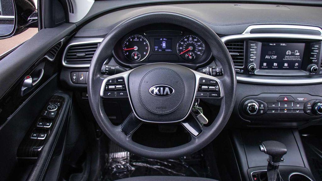 used 2020 Kia Sorento car, priced at $11,550