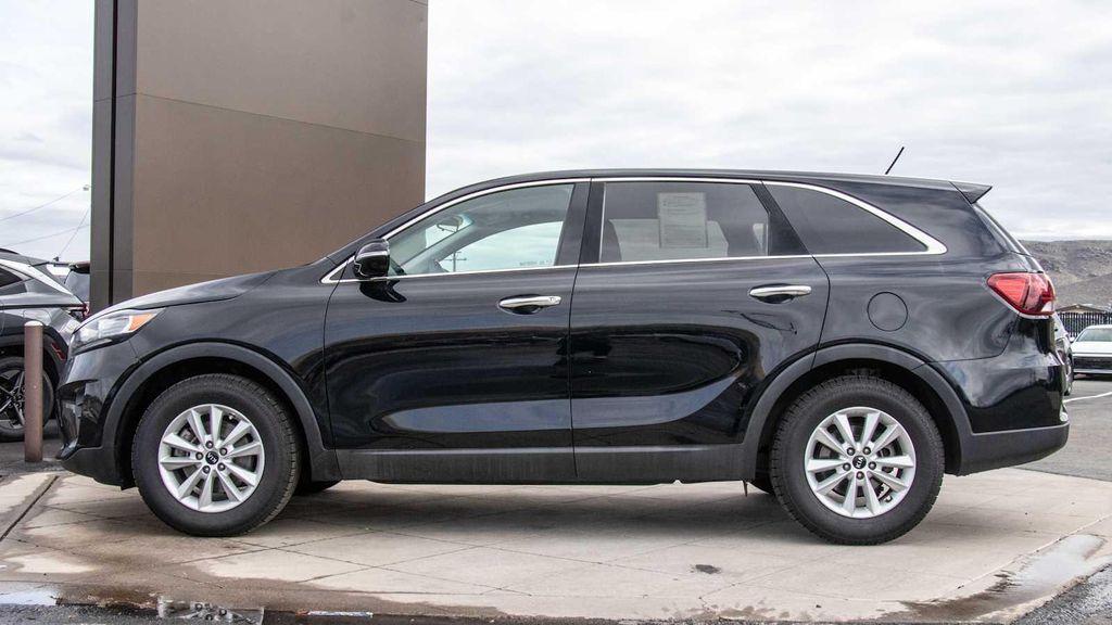 used 2020 Kia Sorento car, priced at $11,550