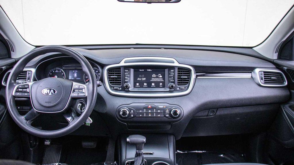 used 2020 Kia Sorento car, priced at $11,550