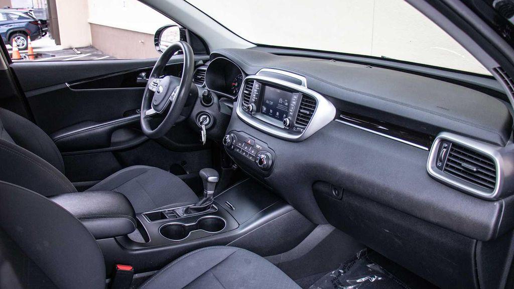 used 2020 Kia Sorento car, priced at $11,550