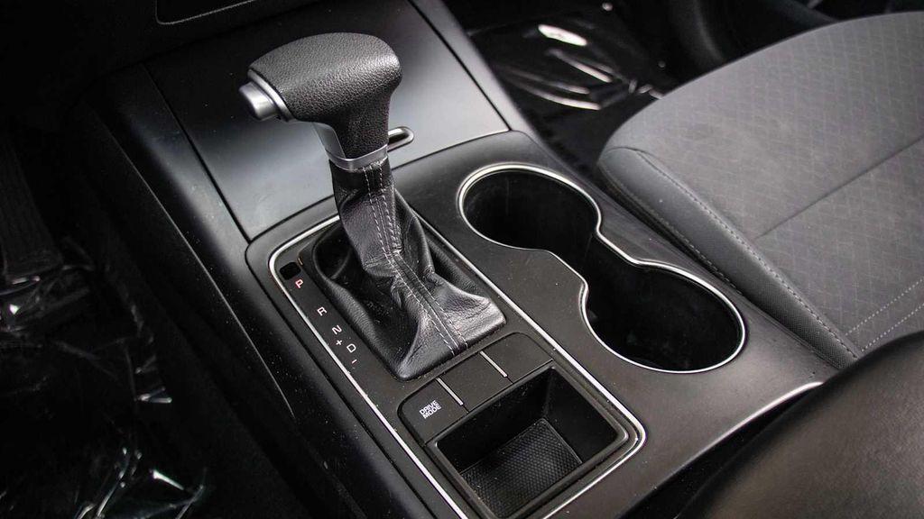 used 2020 Kia Sorento car, priced at $11,550