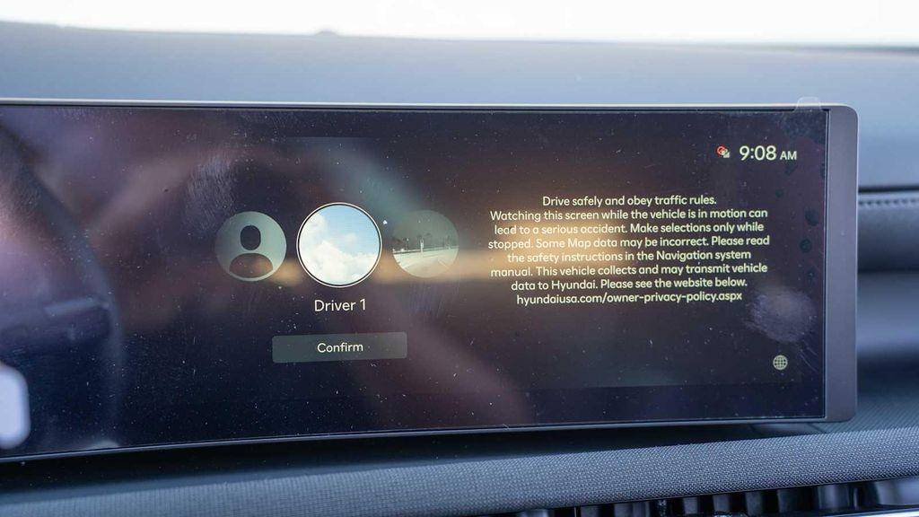 new 2026 Hyundai TUCSON Hybrid car