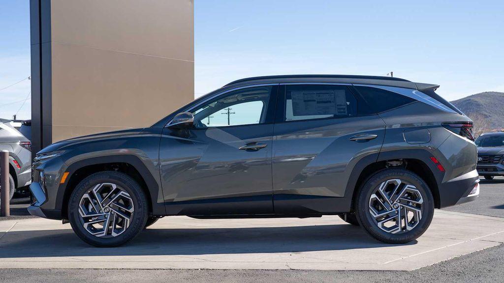 new 2026 Hyundai TUCSON Hybrid car