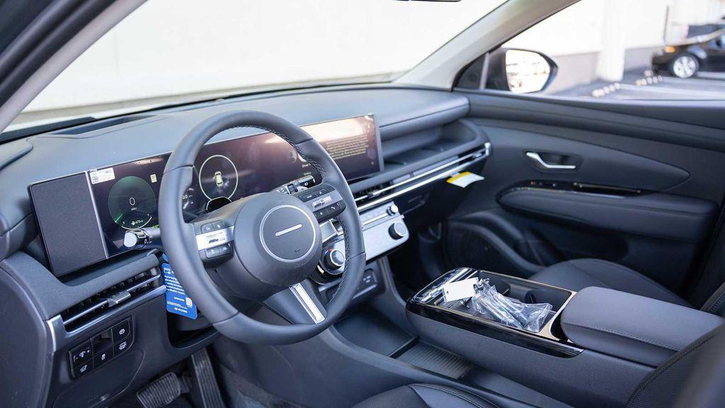 new 2026 Hyundai TUCSON Hybrid car