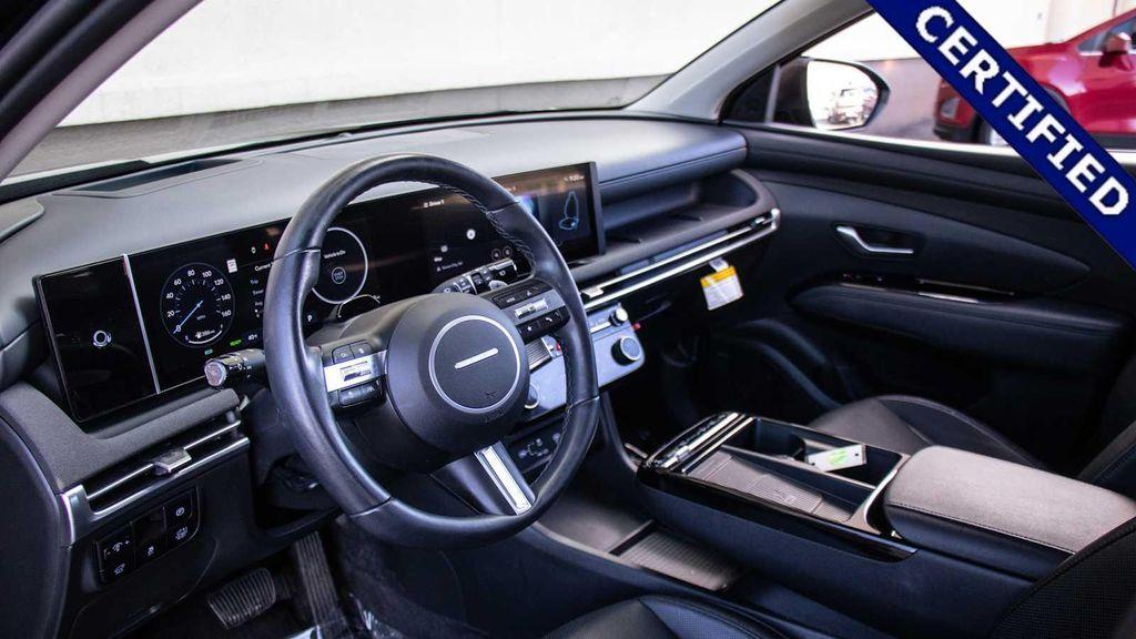 used 2025 Hyundai TUCSON Hybrid car, priced at $37,450