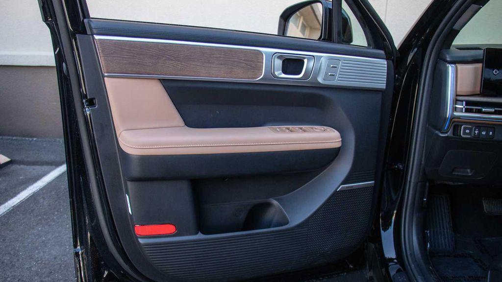 new 2025 Hyundai Santa Fe car, priced at $45,631