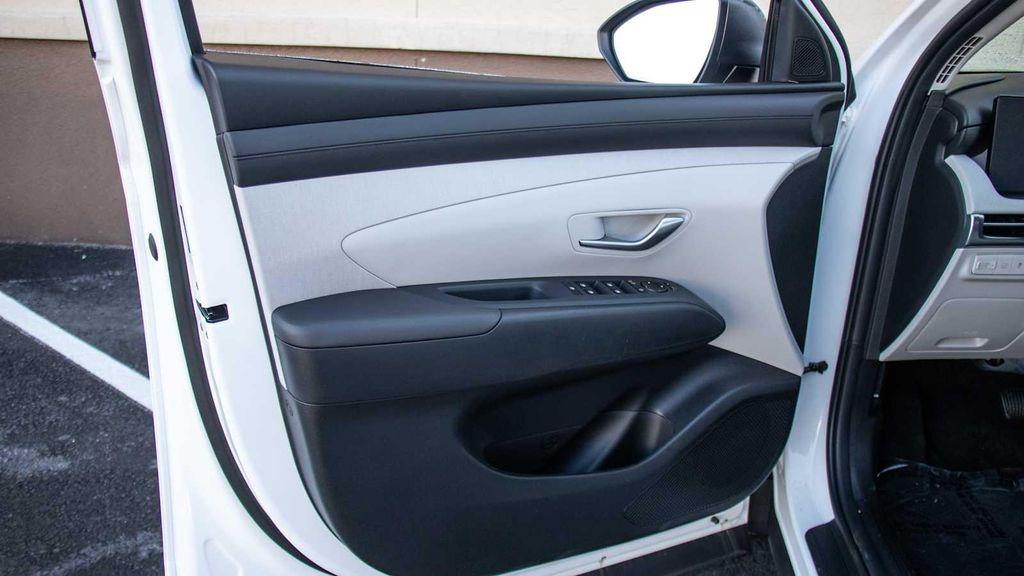 new 2026 Hyundai Tucson car, priced at $38,000