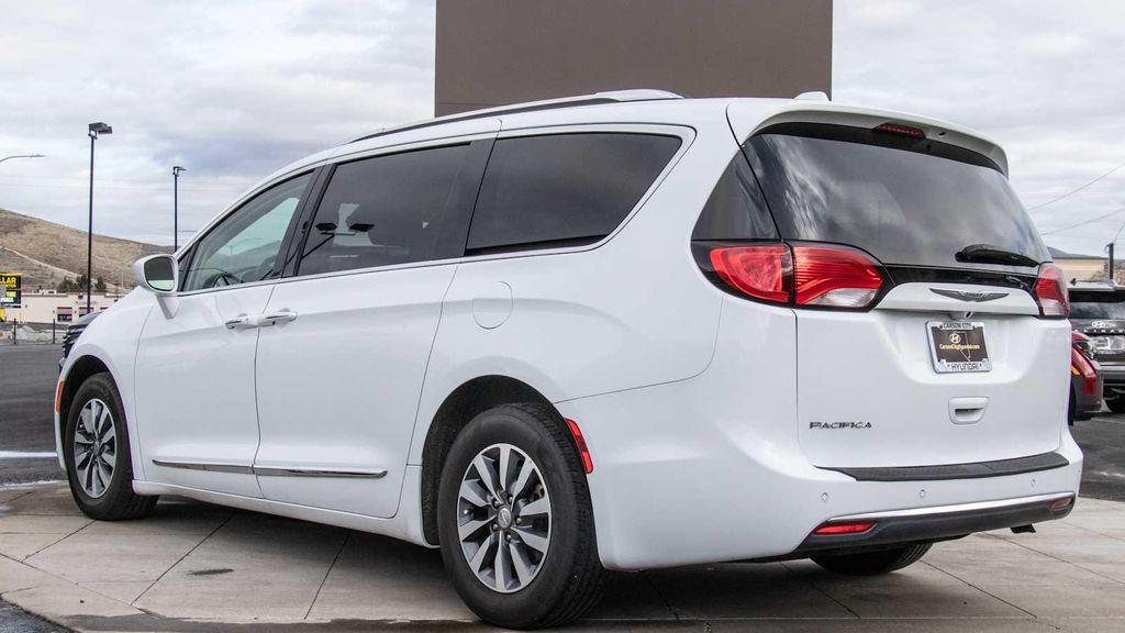 used 2020 Chrysler Pacifica car, priced at $16,950