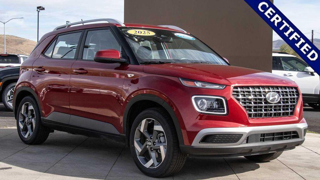 used 2025 Hyundai Venue car, priced at $22,450