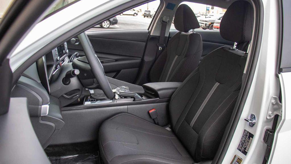 new 2026 Hyundai Elantra car