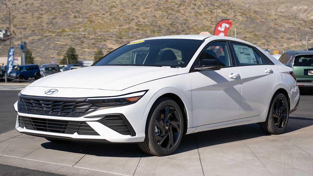 new 2026 Hyundai Elantra car