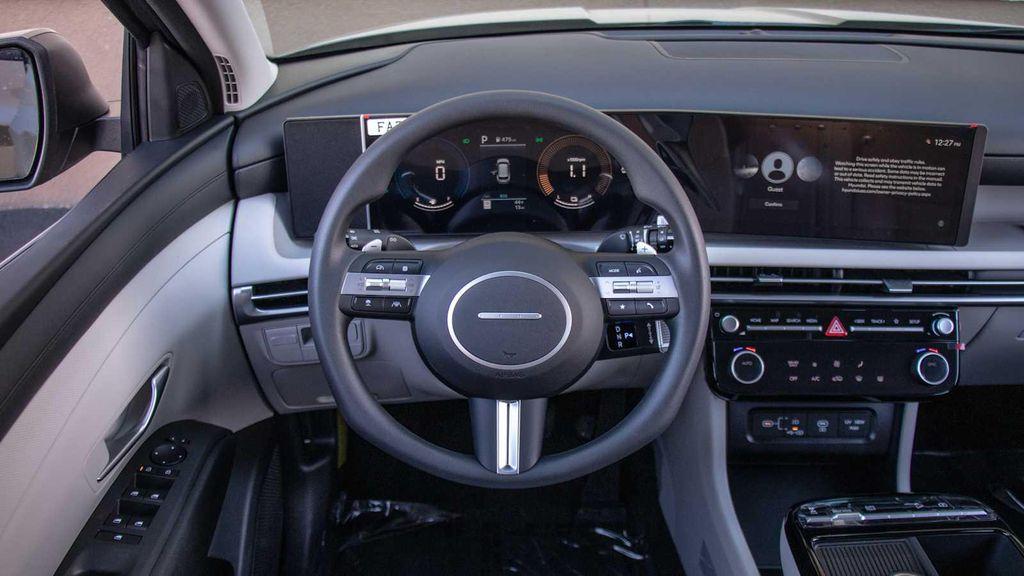 new 2026 Hyundai TUCSON Hybrid car, priced at $34,695