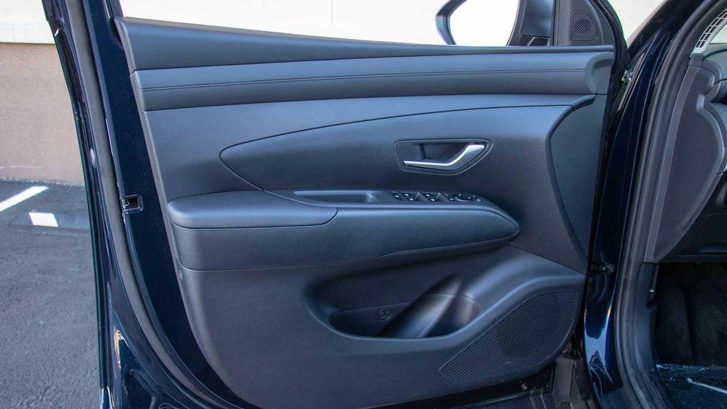 new 2026 Hyundai TUCSON Hybrid car, priced at $36,005