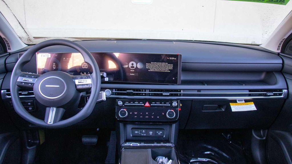 new 2026 Hyundai TUCSON Hybrid car, priced at $36,005