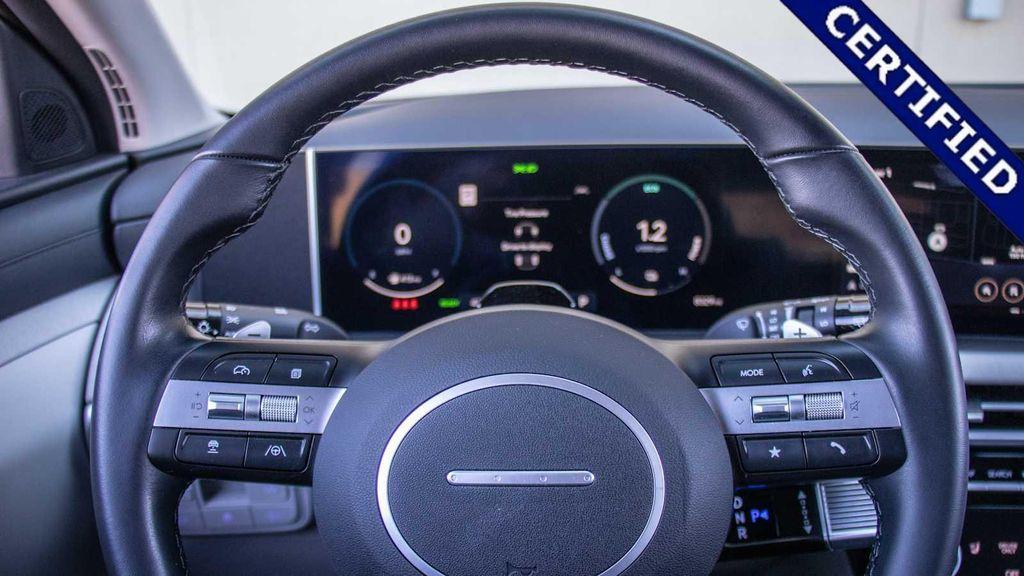 used 2025 Hyundai TUCSON Hybrid car, priced at $34,650