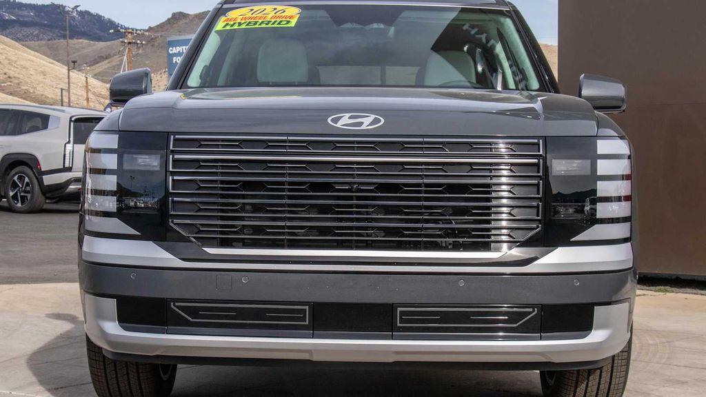 new 2026 Hyundai Palisade Hybrid car