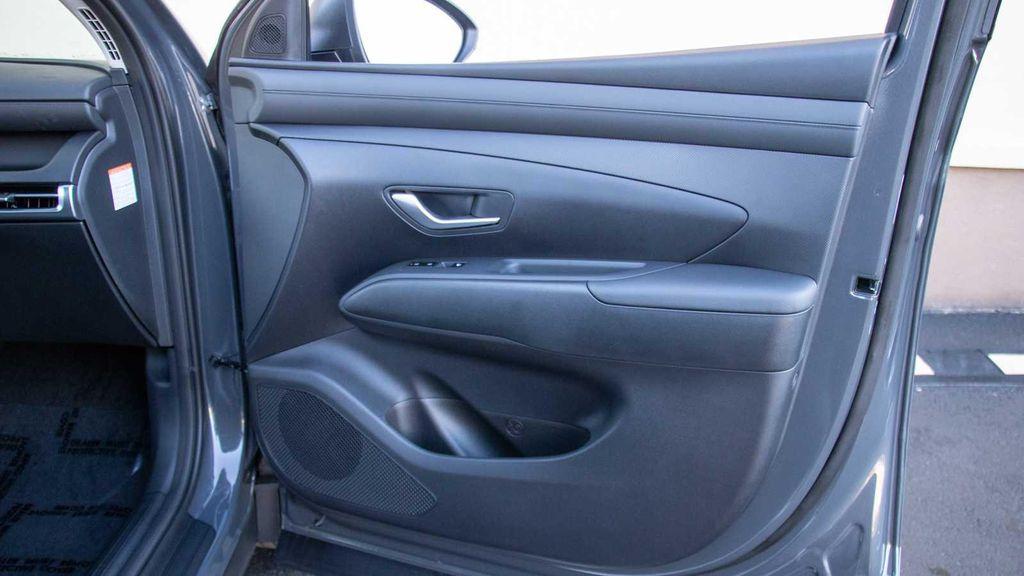 new 2026 Hyundai TUCSON Hybrid car, priced at $34,695