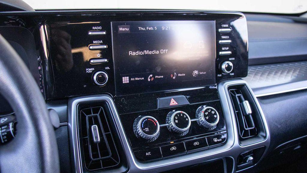 used 2022 Kia Sorento car, priced at $18,350