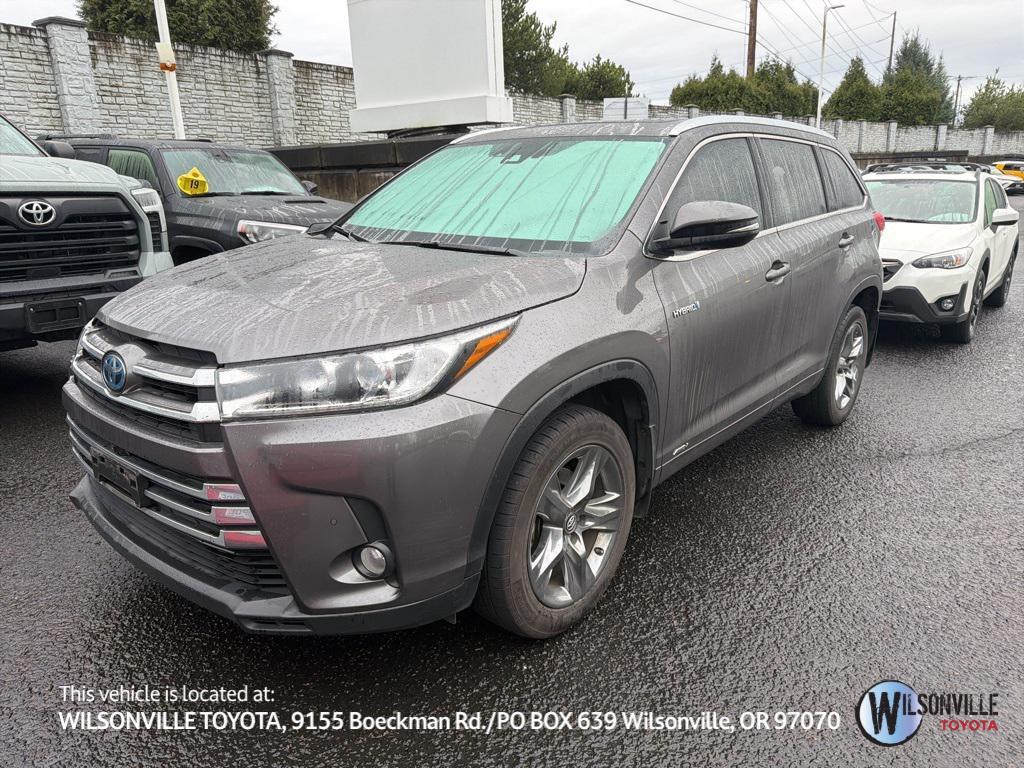 used 2018 Toyota Highlander Hybrid car, priced at $25,981