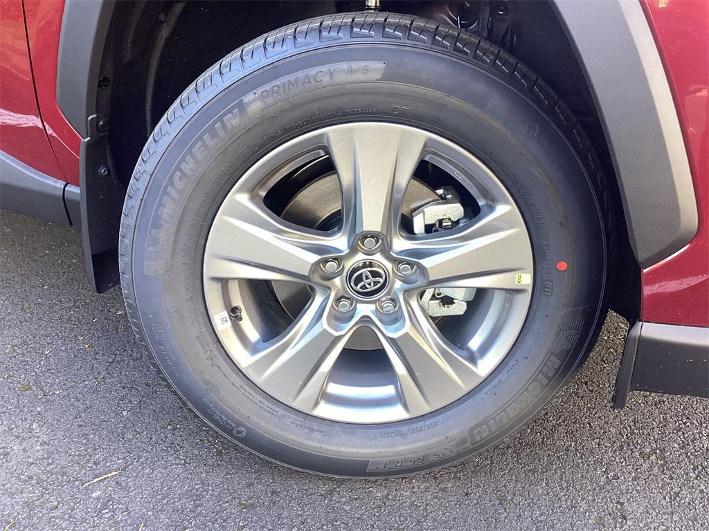 new 2025 Toyota RAV4 Hybrid car, priced at $39,648