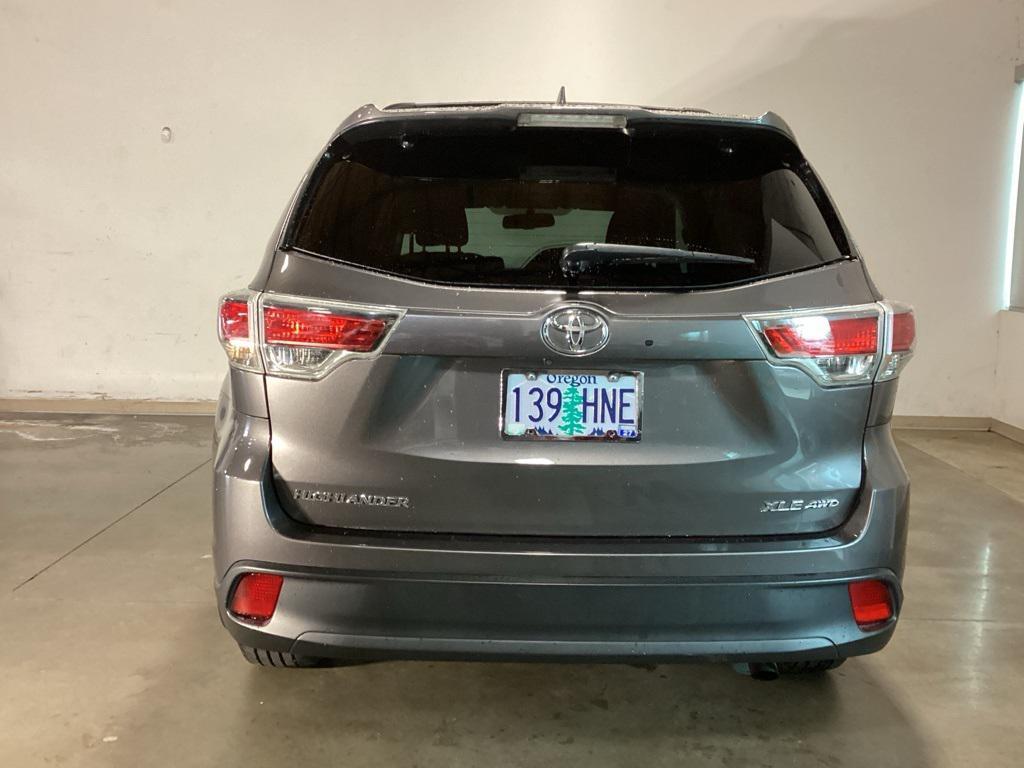 used 2015 Toyota Highlander car, priced at $20,874