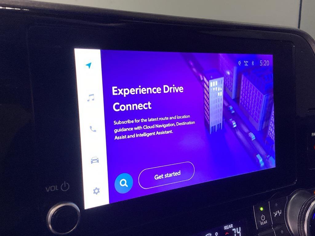 used 2023 Toyota Highlander car, priced at $35,655