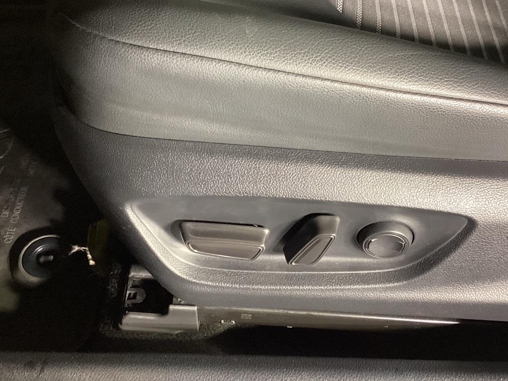 used 2024 Toyota Camry Hybrid car, priced at $28,981