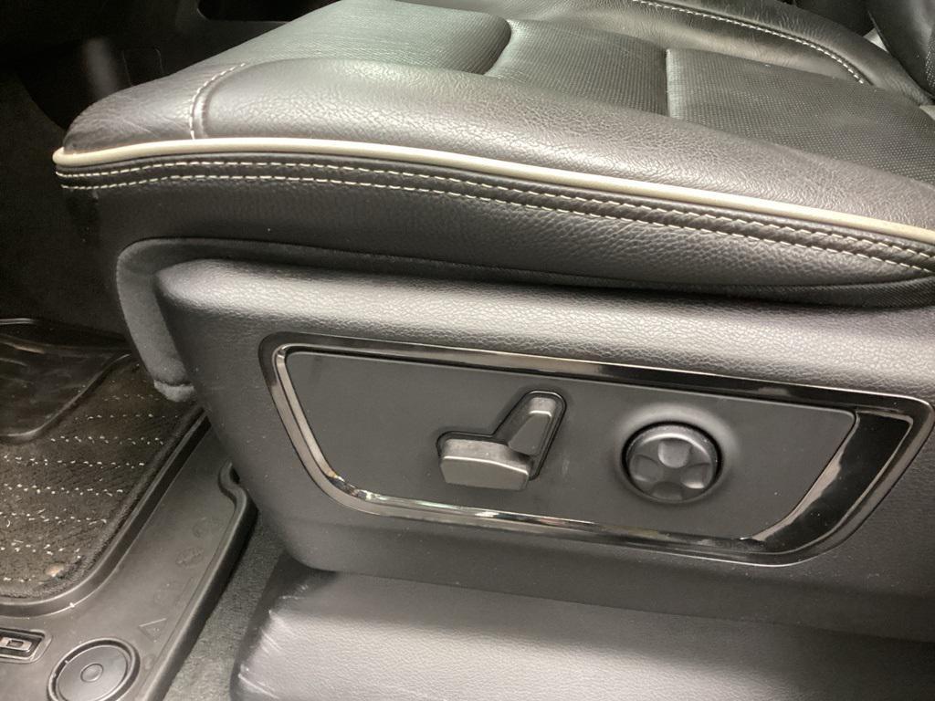 used 2022 Ram 1500 car, priced at $39,766