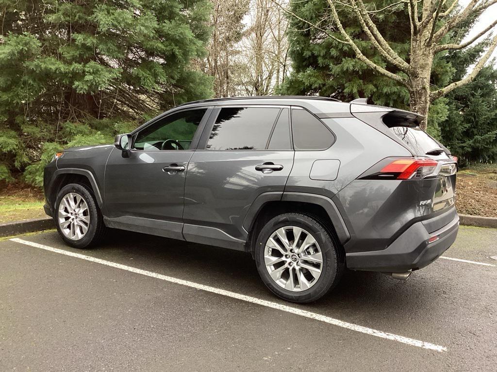 used 2019 Toyota RAV4 car, priced at $20,873