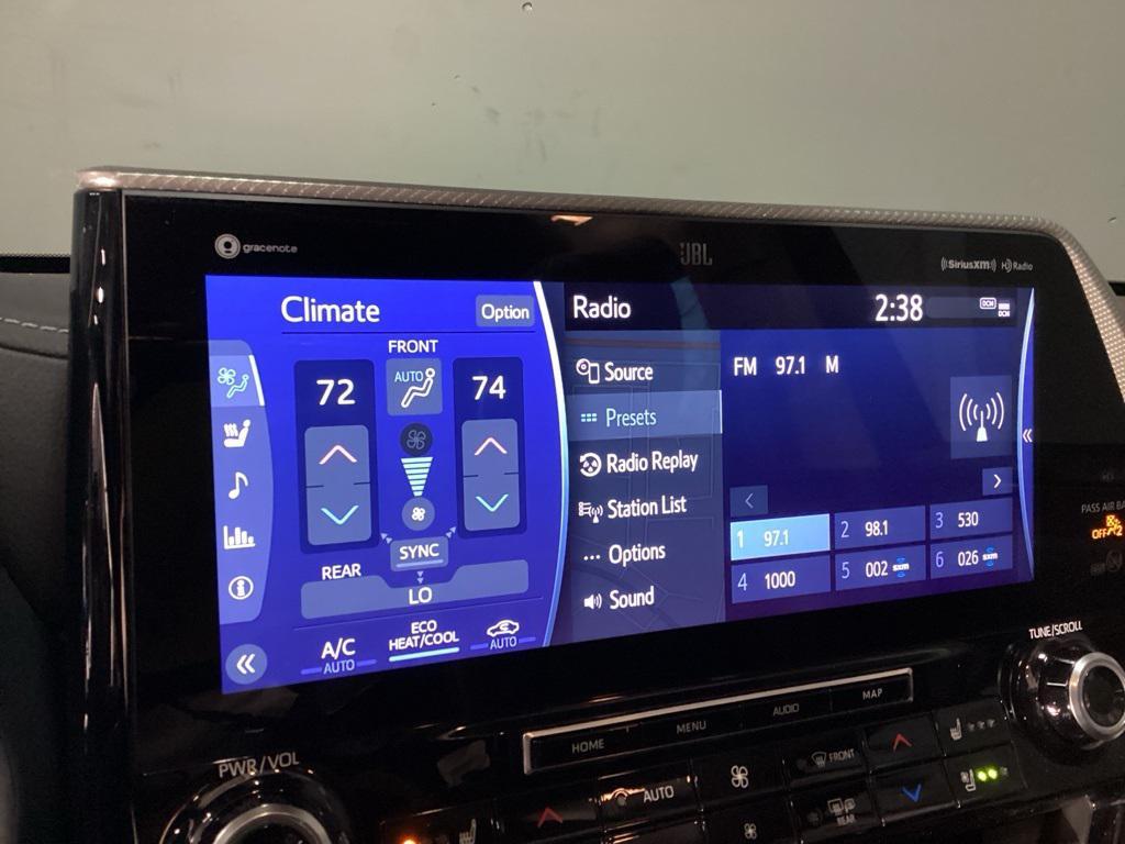 used 2022 Toyota Highlander car, priced at $40,829