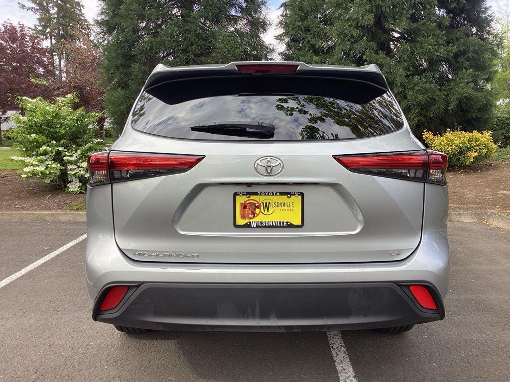 used 2023 Toyota Highlander car, priced at $32,186