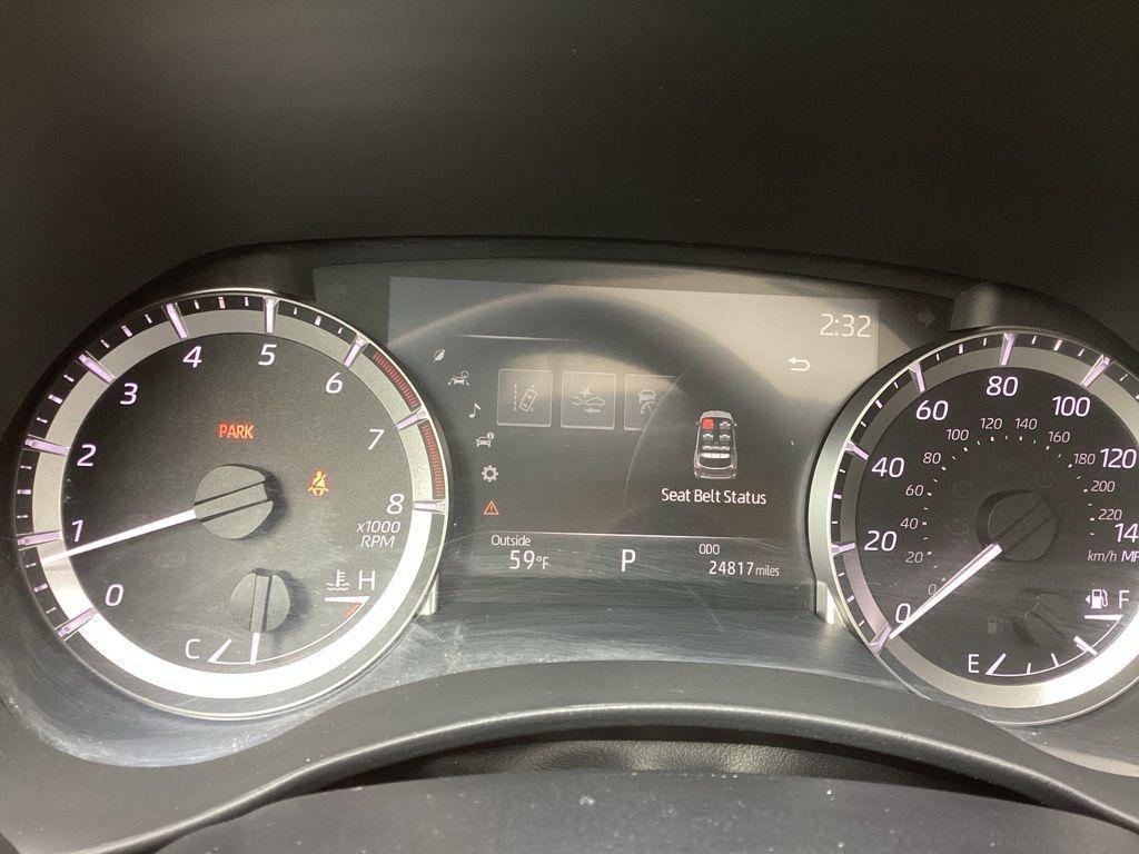 used 2023 Toyota Highlander car, priced at $38,491