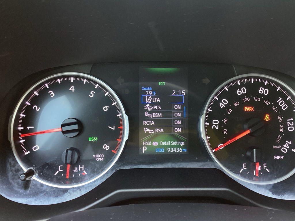 used 2020 Toyota RAV4 car, priced at $25,186