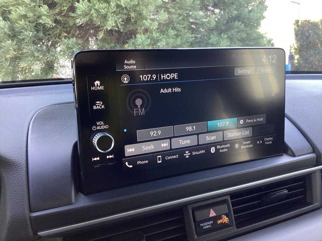 used 2025 Honda Pilot car, priced at $42,186