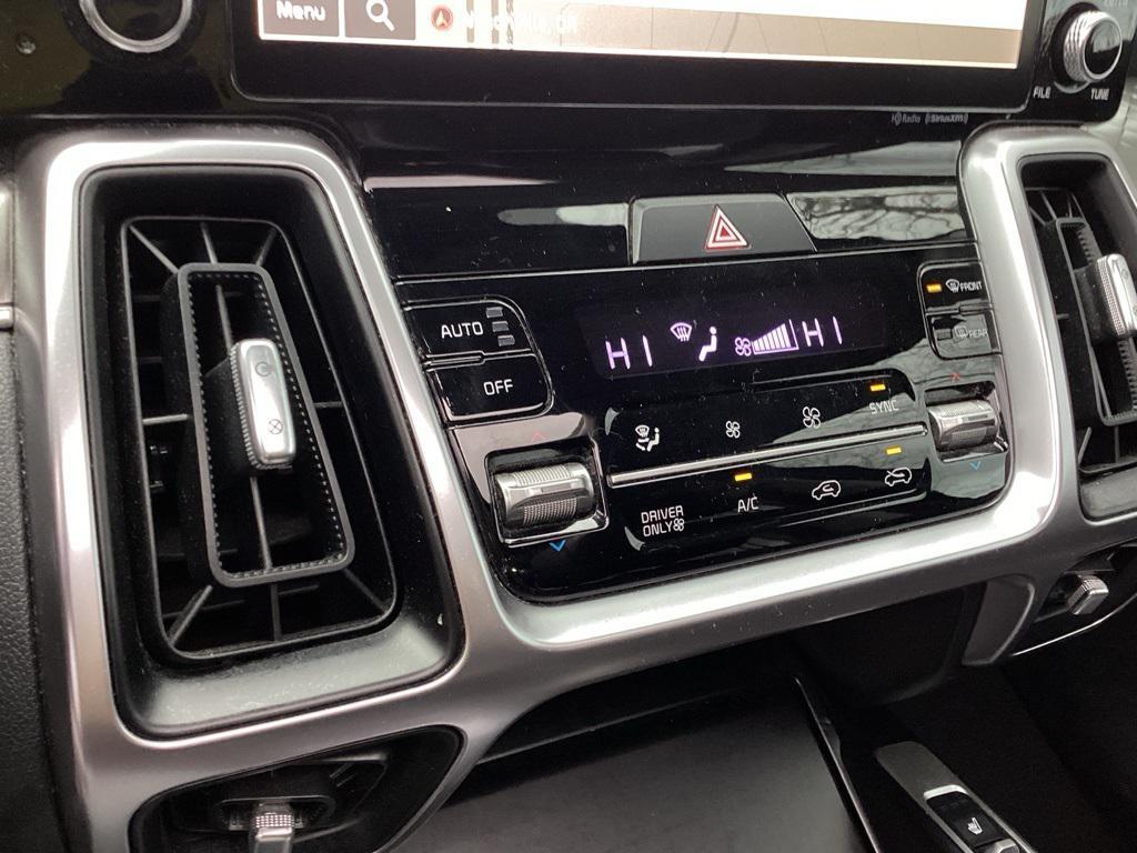 used 2023 Kia Sorento Hybrid car, priced at $29,633