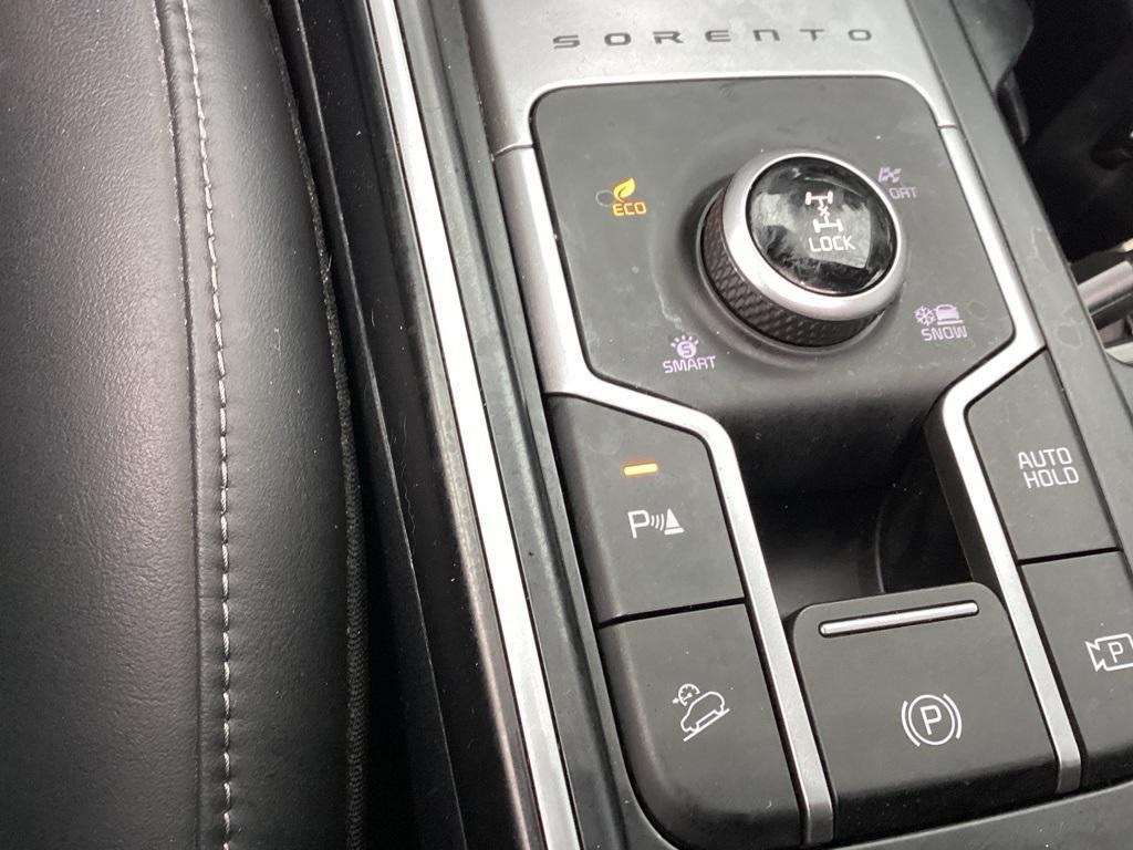 used 2023 Kia Sorento Hybrid car, priced at $29,633