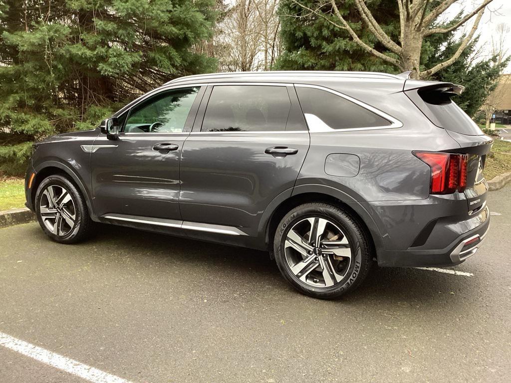 used 2023 Kia Sorento Hybrid car, priced at $29,633