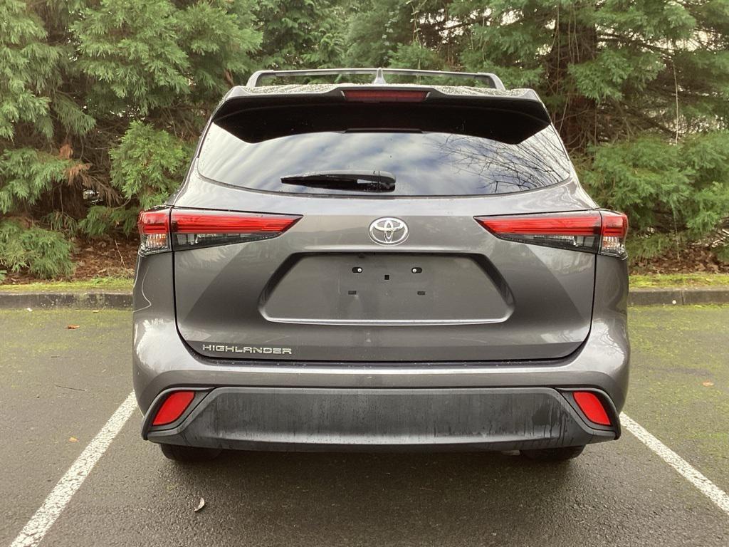 used 2021 Toyota Highlander car, priced at $21,984