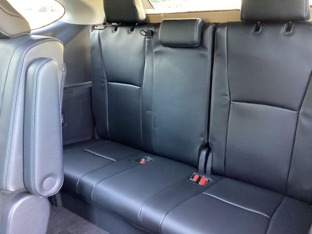 new 2026 Toyota Highlander Hybrid car, priced at $58,072