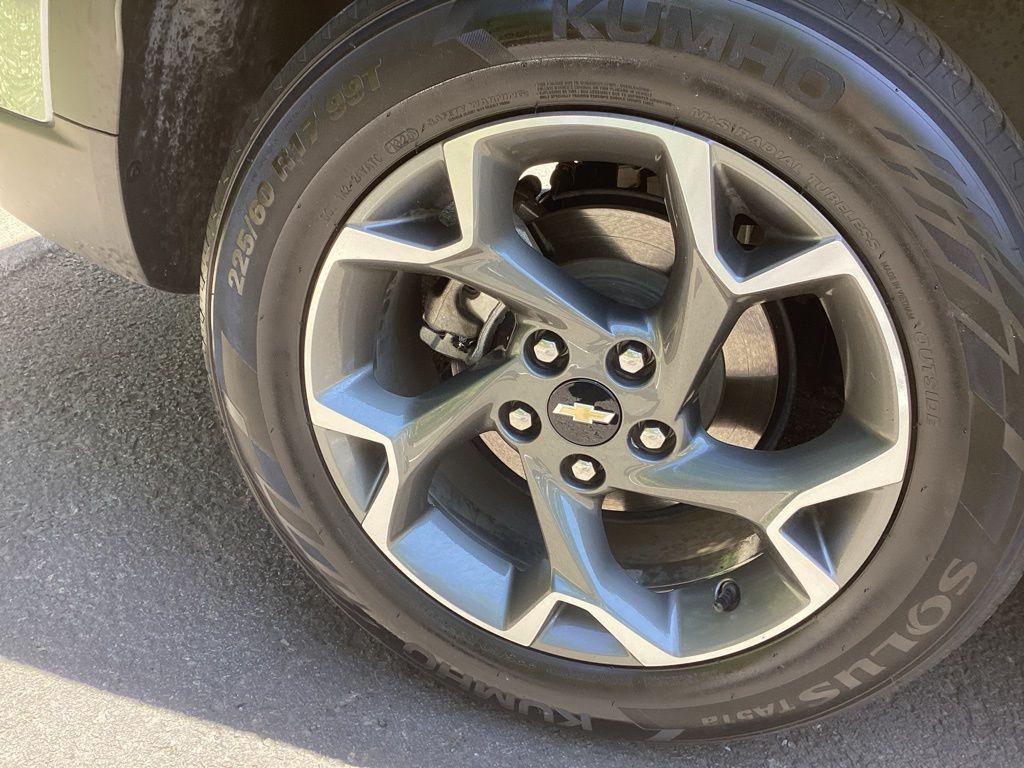 used 2025 Chevrolet Trax car, priced at $19,188
