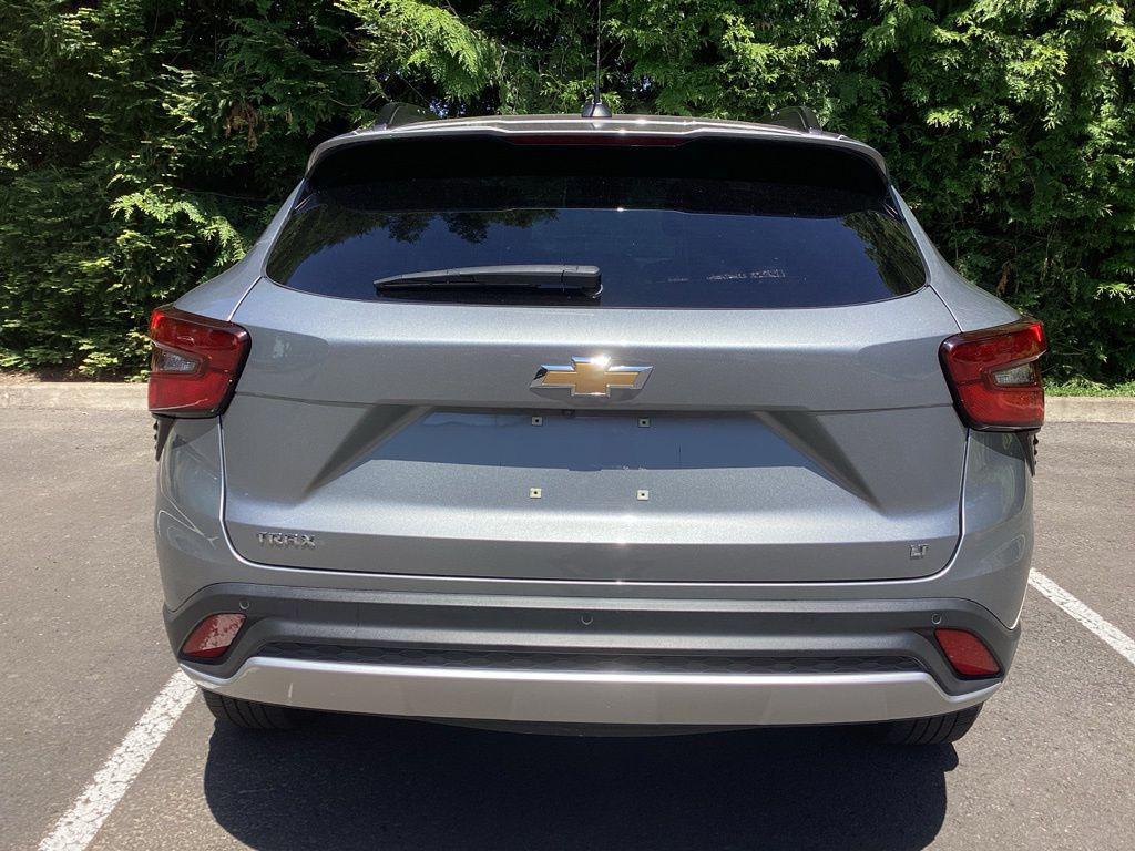 used 2025 Chevrolet Trax car, priced at $19,188