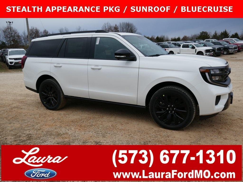 new 2025 Ford Expedition car, priced at $75,736