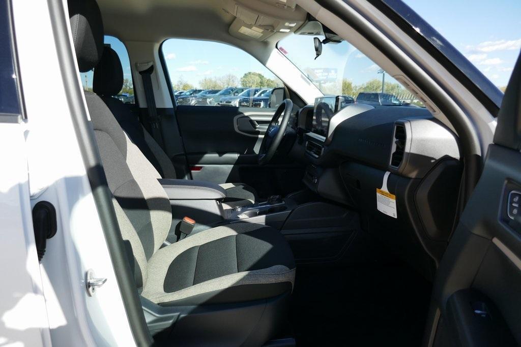 new 2025 Ford Bronco Sport car, priced at $30,572