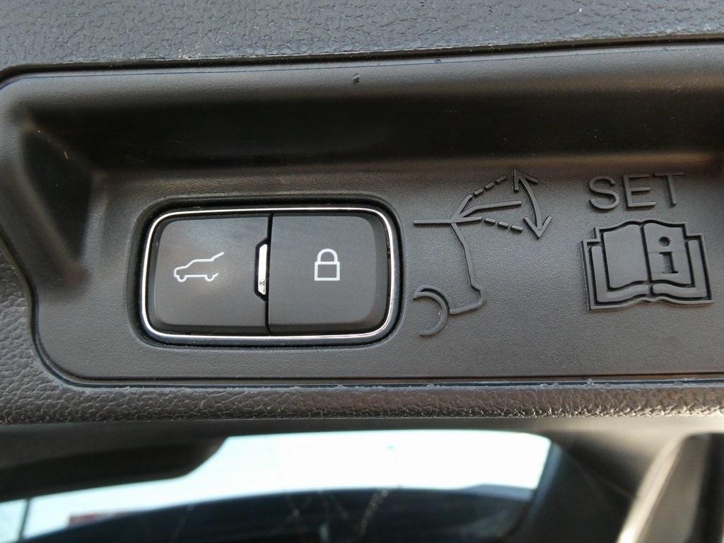 used 2020 Ford Explorer car, priced at $16,495