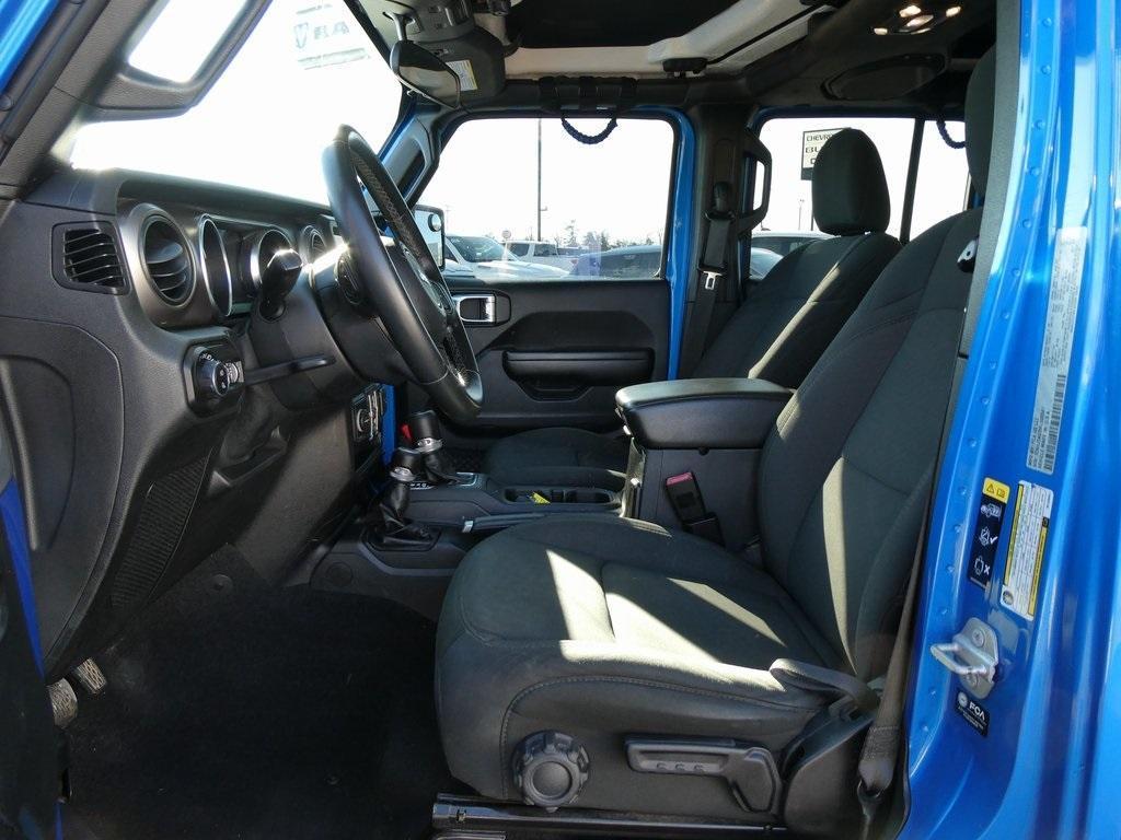 used 2021 Jeep Gladiator car, priced at $27,495