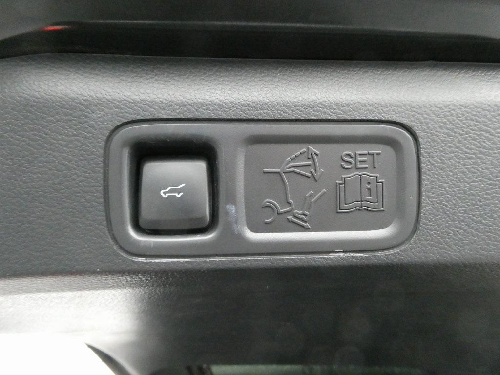 used 2023 Ford Expedition car, priced at $54,495