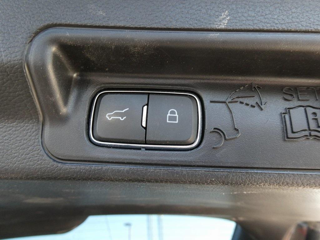 used 2021 Ford Explorer car, priced at $24,995