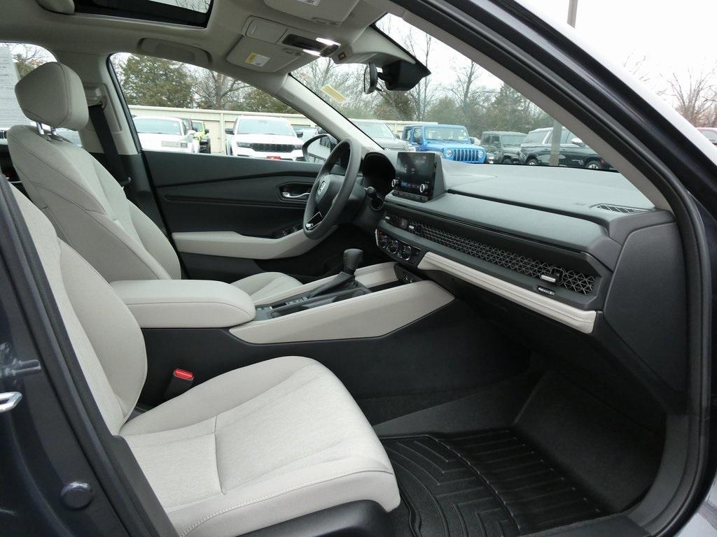 used 2025 Honda Accord car, priced at $27,995