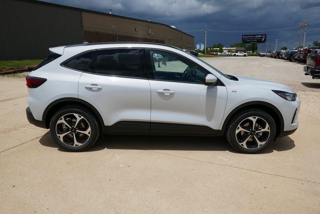 new 2025 Ford Escape car, priced at $30,022